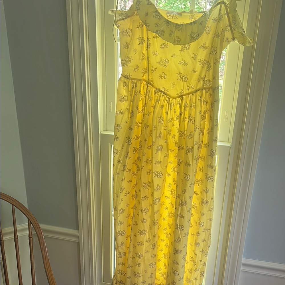 Doen Yellow Floral Maxi Dress